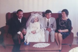 Prima comunione di Maria De Palo, con il fratello Leonardo De Palo.